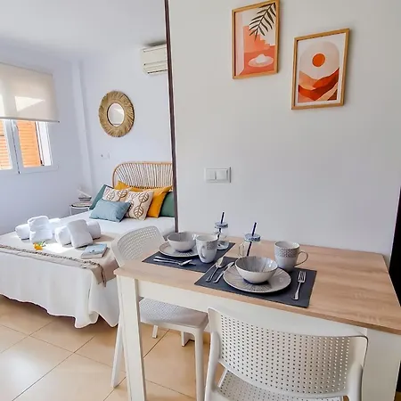 Estudio En Sunny Port. Live It Costablanca *